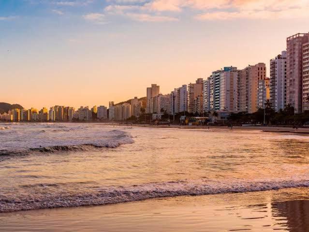 Kitnet Simples Na Ponta Da Praia ,Santos, A Uma Quadra Da Praia, Proximo Ao Aquario Buitenkant foto