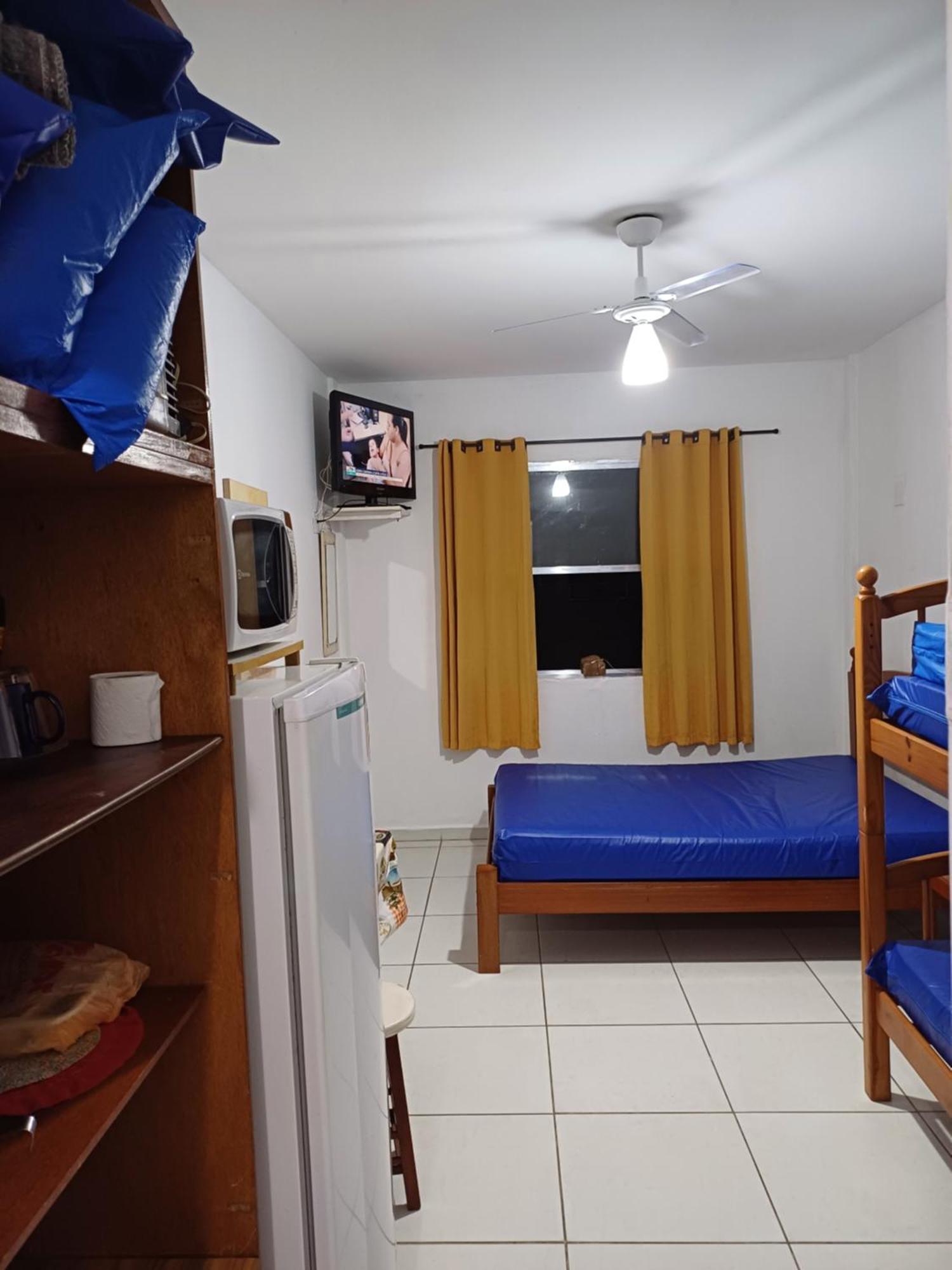 Kitnet Simples Na Ponta Da Praia ,Santos, A Uma Quadra Da Praia, Proximo Ao Aquario Kamer foto